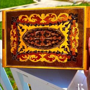Italian Sorrento Intricate Inlaid Olive Wood Music Jewelry Box Works Correctly